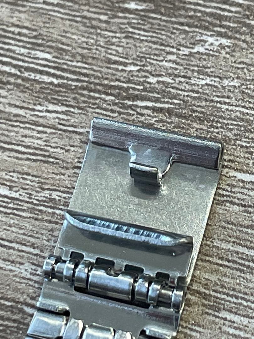 CASIO MQ-1000D-1A2DF ダイヤ入りチプカシ　チープカシオ