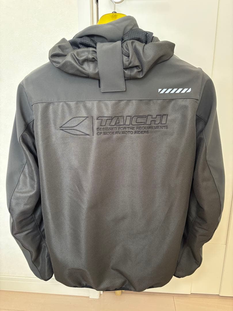 【美品】TAICHI エアーフリップパーカー Lサイズ グラファイト 春夏秋