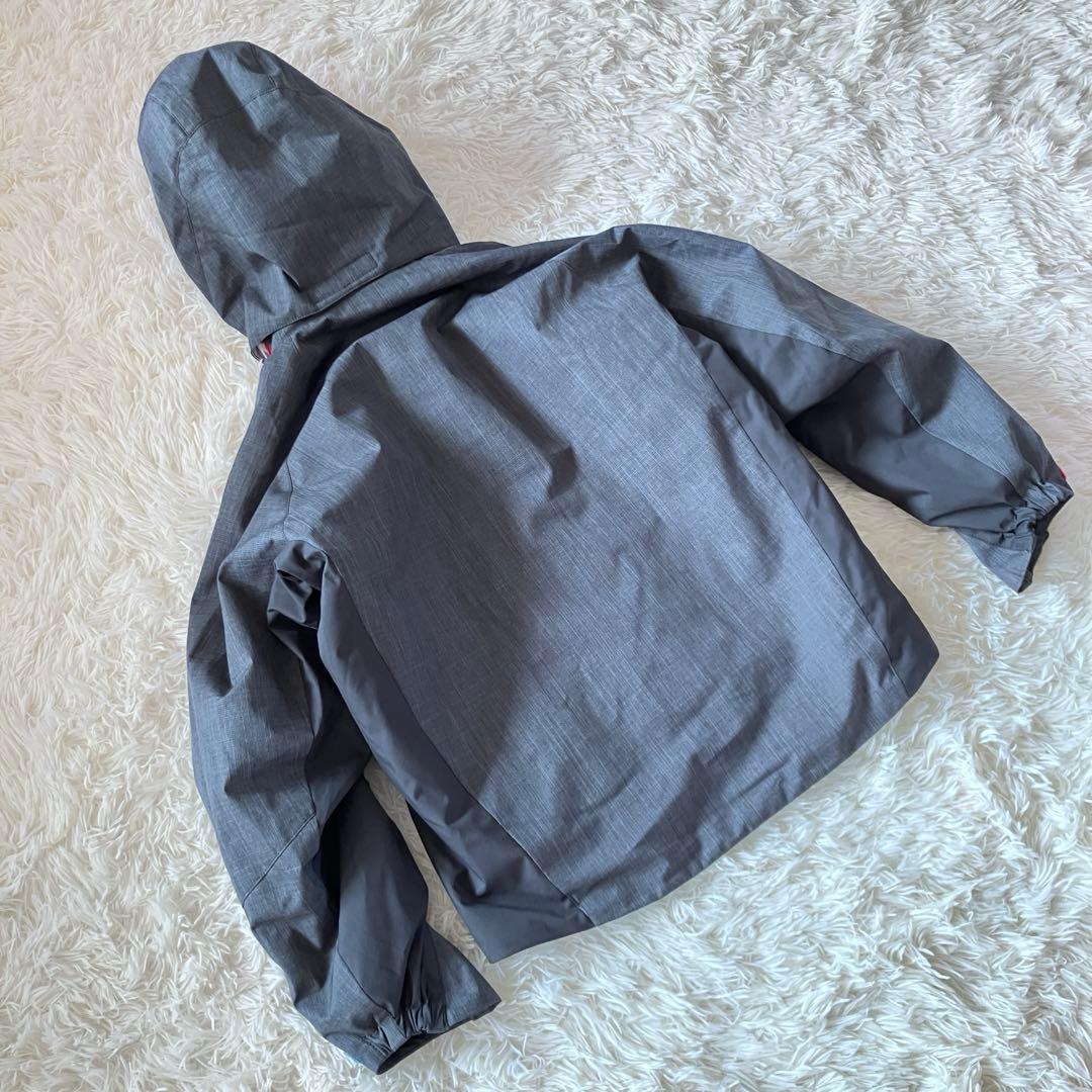 #B10✨DESCENTE✨スキー スノボ ウェア 上下 160 キッズ 雪遊び