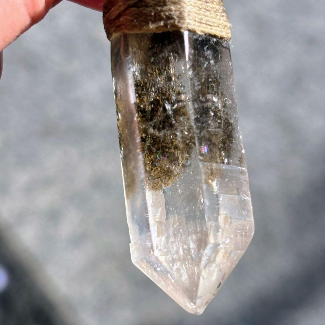 エンジェルレルムレイ✨クリスタルペンダント激レア 高波動石 高透明 虹入ガーデン