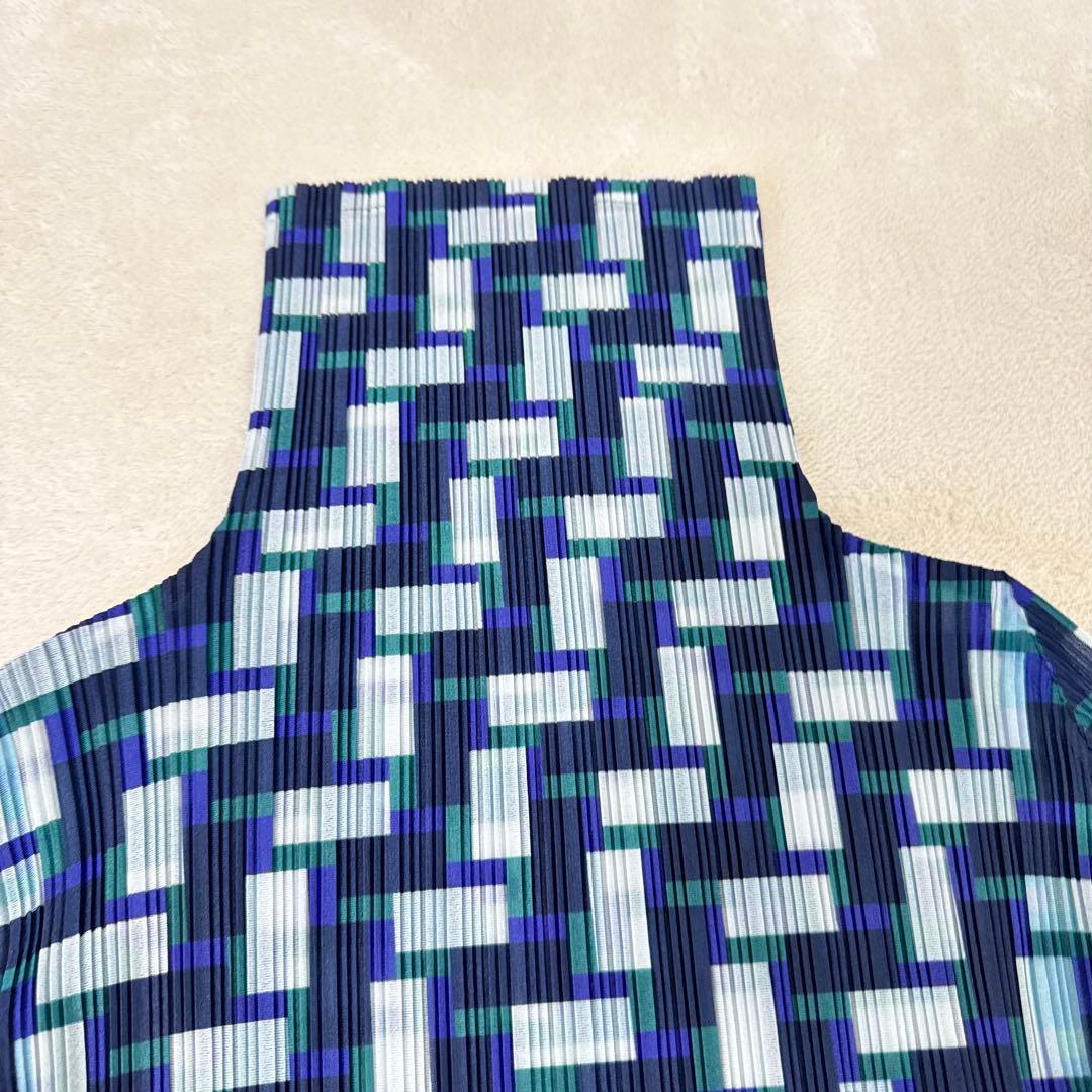 極美品✨PLEATS PLEASE プリーツ　ネイビー　白色　ハイネック　長袖