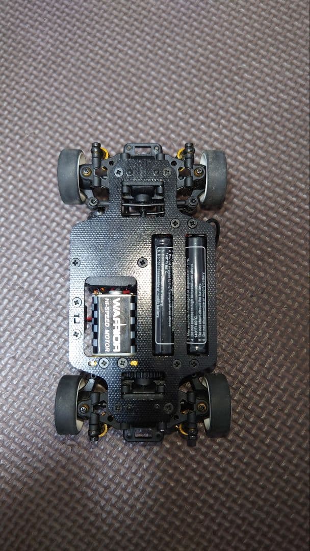 YOKOMO 1/28 ウォーリア 新品ボディー付