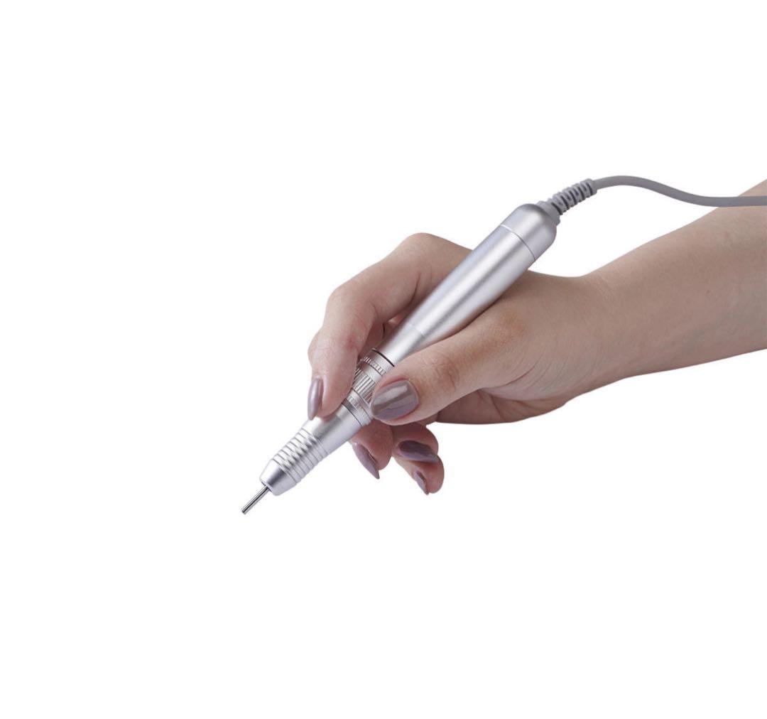 ビューティーガレージ　ポータブルネイルマシーン　オフ