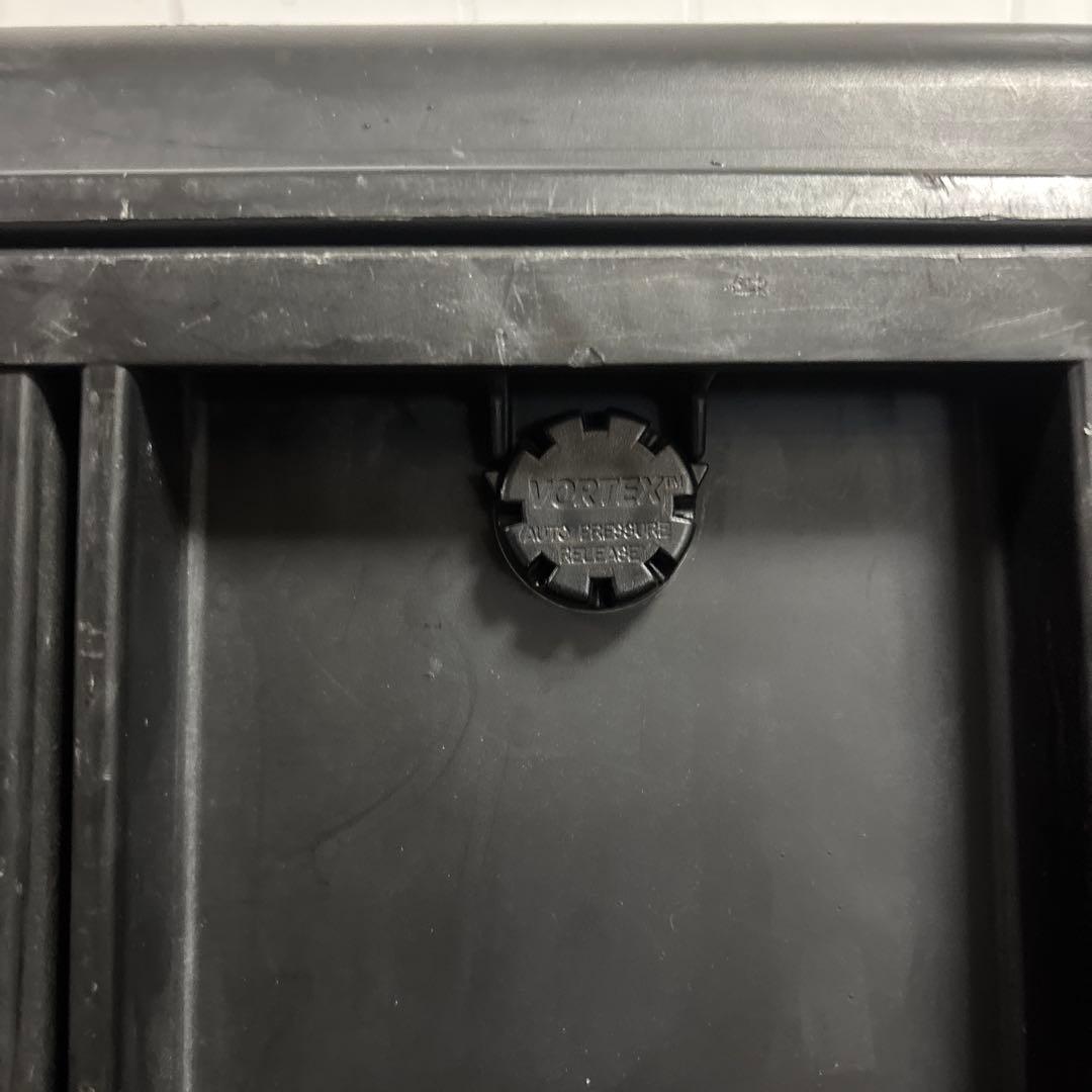 米軍放出品　PELICAN STORM CASE IM2750 ペリカンケース