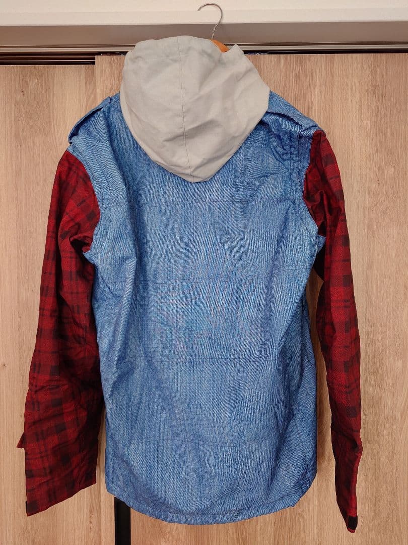 新品スノーボードウェア MISTRAL 定価￥27,000