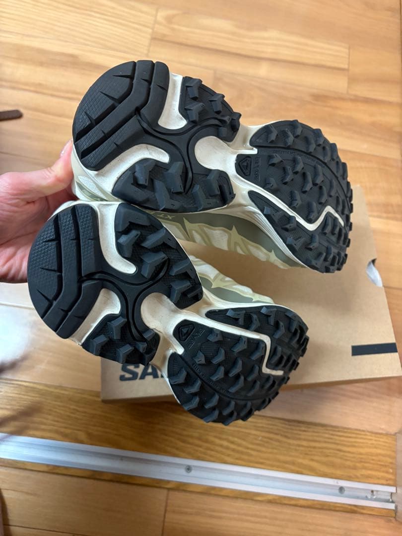 コ*ヤ様 SALOMON スニーカー XT-PATHWAY2