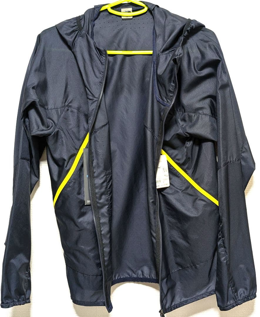 美品　THE NORTH FACE フード付きウィンドブレーカー M 黒　タグ付