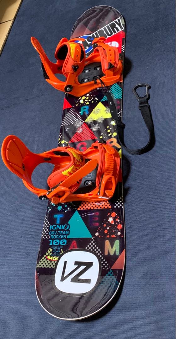 IGNIO スノーボード100cmキッズ＋Kissmarkビンディングセット袋付