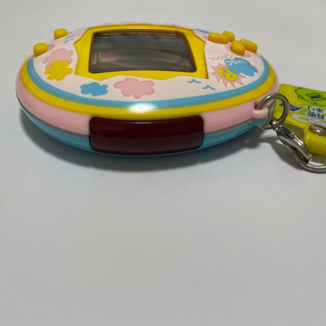 たまごっちスクール　せーとぜーいんしゅーごっち！2じかんめ　スクールれいんぼー