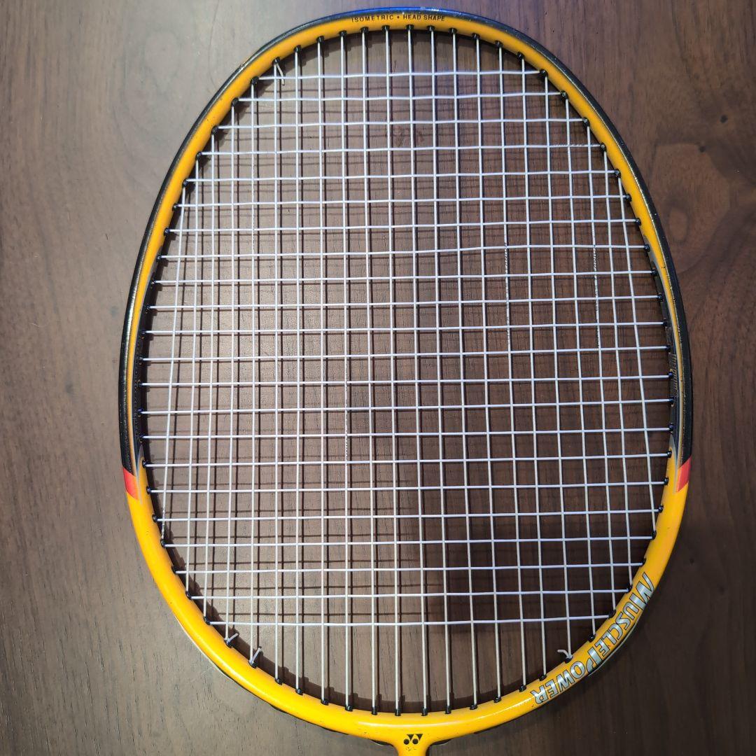 ヨネックス マッスルパワー90 　チタニウムメッシュ　Ti4　バドミントン