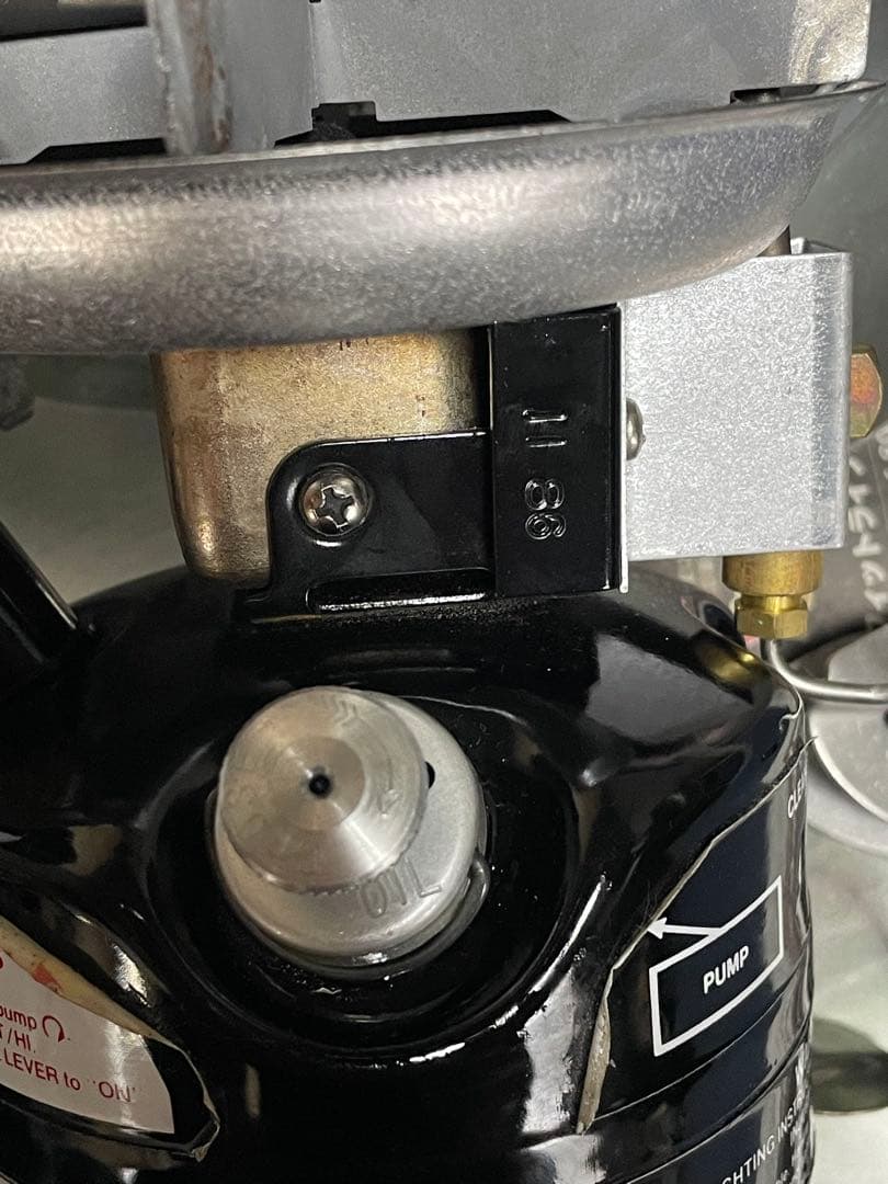 し*う様 Coleman！PEAK1 ストーブ（ケース付）+フェザーランタン（ケ