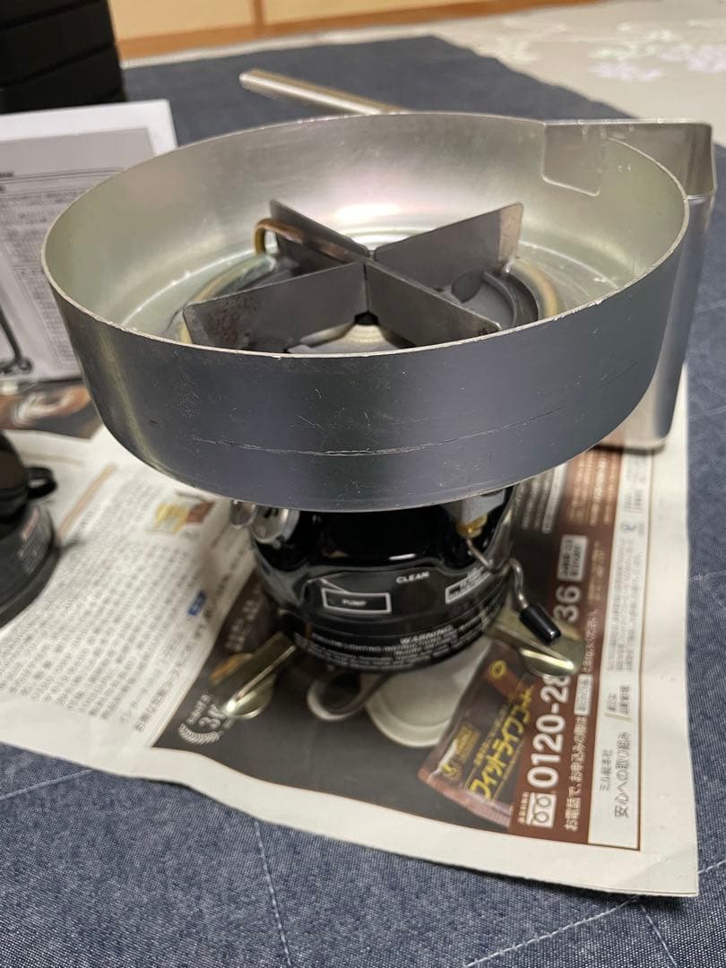 し*う様 Coleman！PEAK1 ストーブ（ケース付）+フェザーランタン（ケ