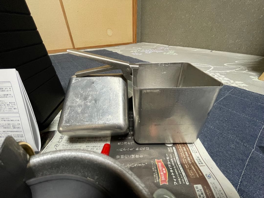 し*う様 Coleman！PEAK1 ストーブ（ケース付）+フェザーランタン（ケ