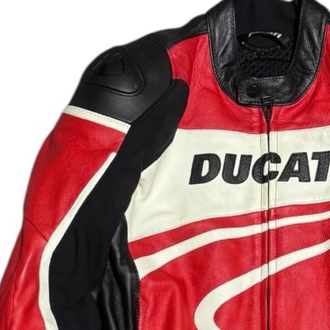 美品 DUCATI ダイネーゼ 立ち襟 本革 レザーライディングジャケット 50
