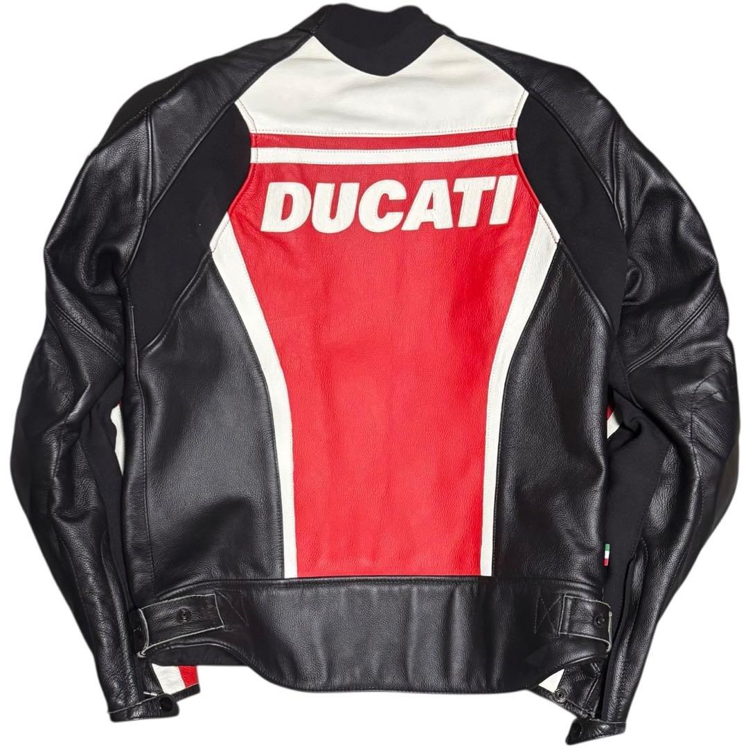 美品 DUCATI ダイネーゼ 立ち襟 本革 レザーライディングジャケット 50