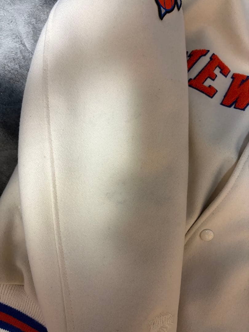 ジャケット・アウター Kith New York Knicks Varisty Jacket