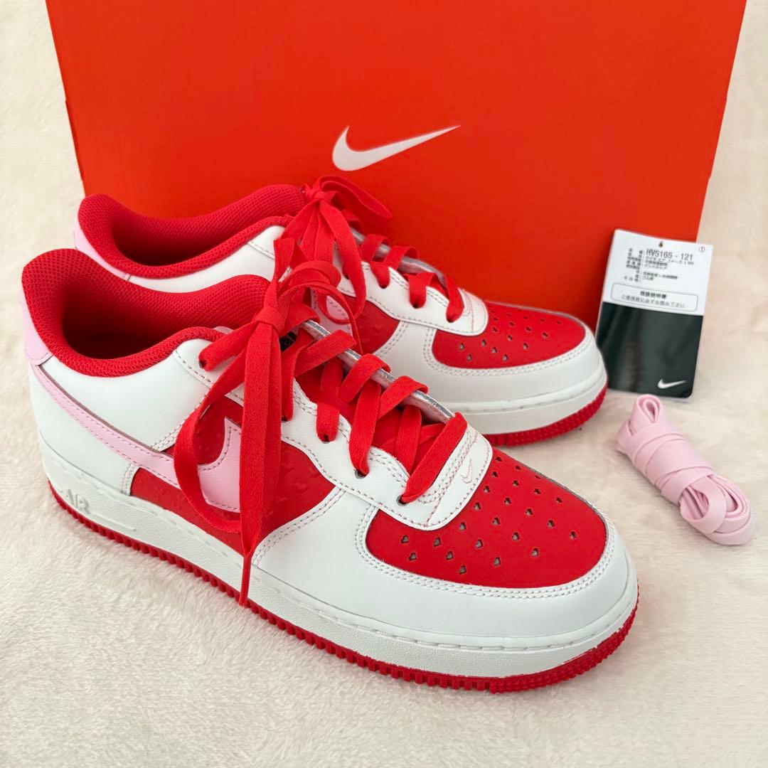 【新品未使用】NIKE ナイキ エアフォース 1 バレンタインデー スニーカー