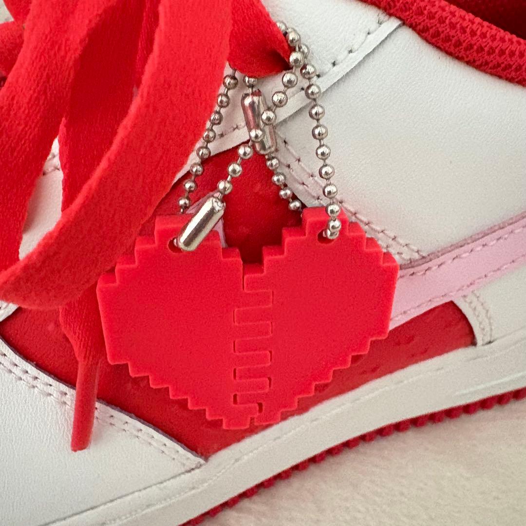 【新品未使用】NIKE ナイキ エアフォース 1 バレンタインデー スニーカー