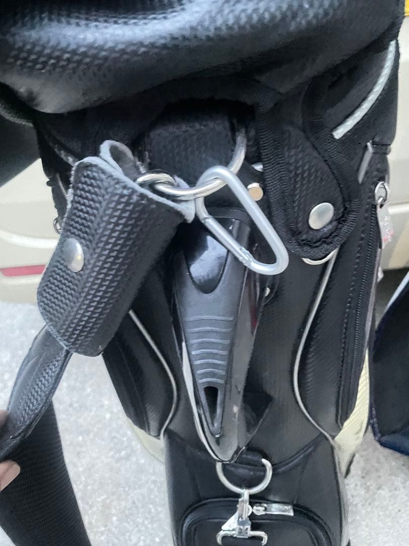 週末セール　SRIXON キャディバッグ