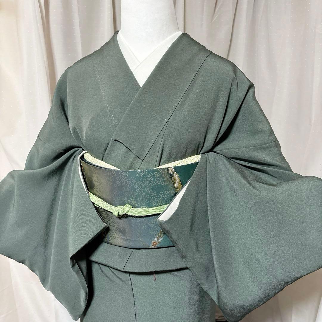 未使用近い　美品　袷　正絹　縮緬　色無地　フルセット　西陣唐織漆箔袋帯