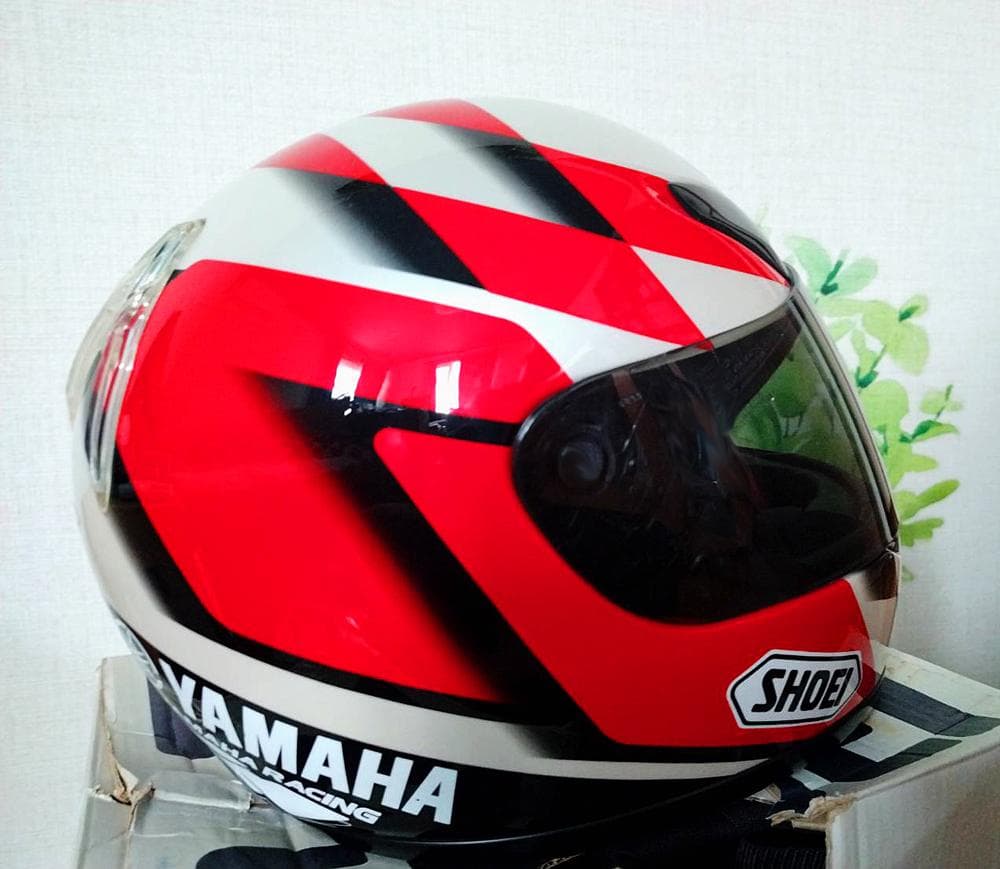 SHOEI X-8Rヘルメット TEAM YAMAHA サイズS 新品シールド付