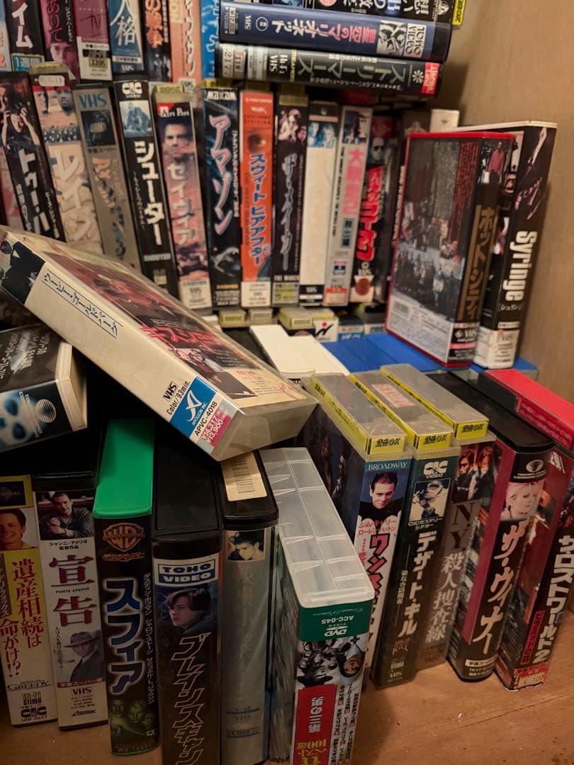 洋画・外国映画 vhs200本以上(必ず説明読んでください。) ￼