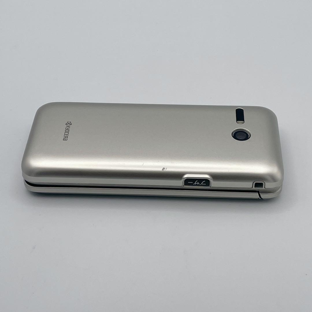 【良品】KYOCERA KYF43 SIMフリー かんたん ケータイ ライト