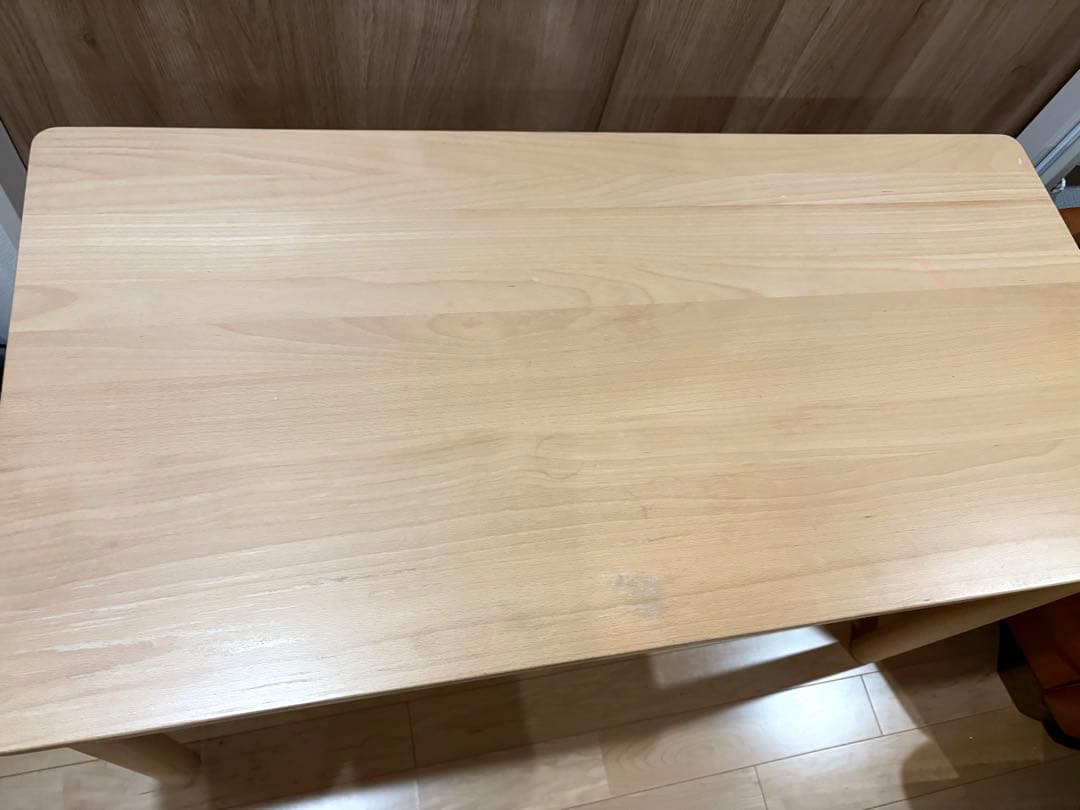 無印良品　ブナ材デスク・幅１２０ｃｍ