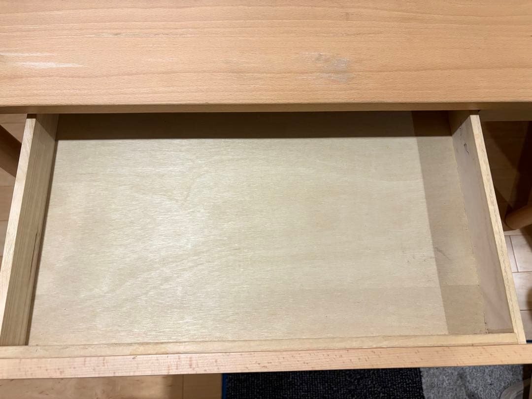 無印良品　ブナ材デスク・幅１２０ｃｍ