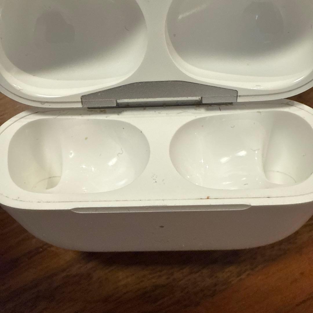 【美品】AirPodsPro第2世代 ノイズキャンセリング・動作良好✨ 即日発送