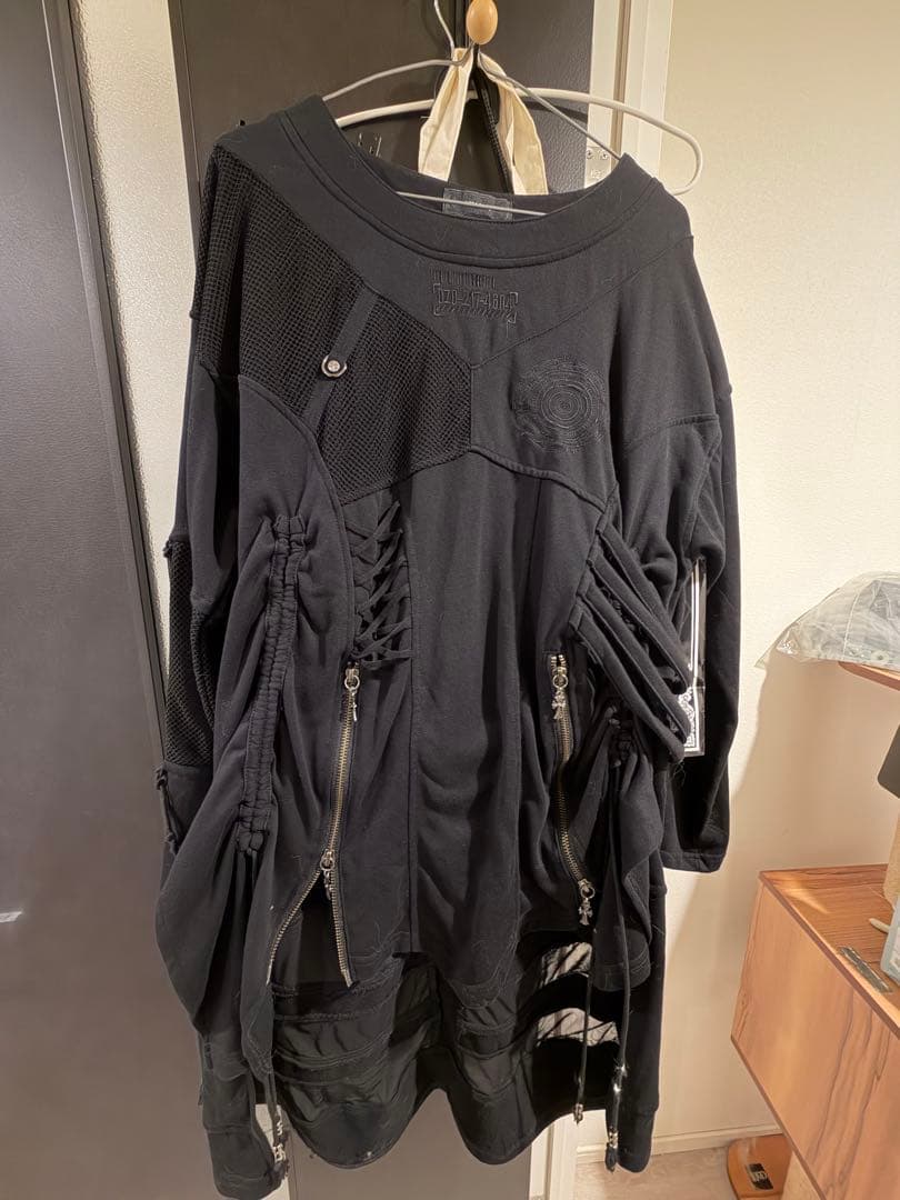 OZZCONTE OZZ ON JAPAN EGOISM プルオーバー