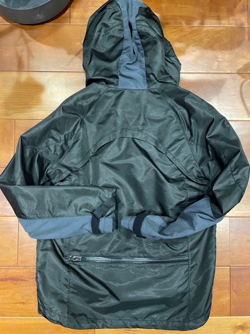 ナリフリ✖︎東京ウィールズ　コラボ マウンテンパーカー