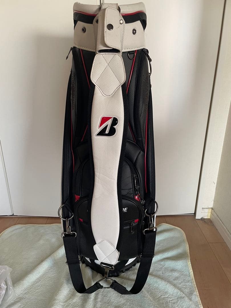 ブリヂストン　プロレプリカキャディバッグ　CBG301 ホワイト