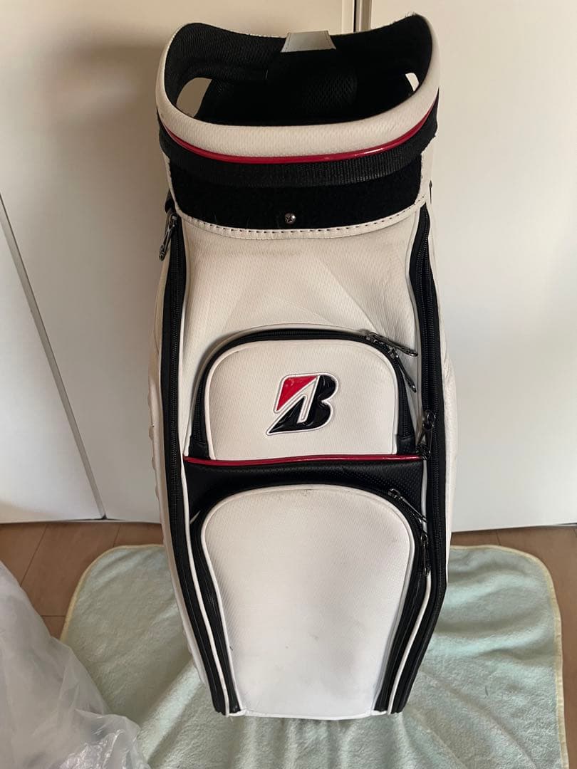 ブリヂストン　プロレプリカキャディバッグ　CBG301 ホワイト