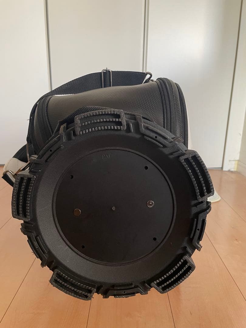 ブリヂストン　プロレプリカキャディバッグ　CBG301 ホワイト