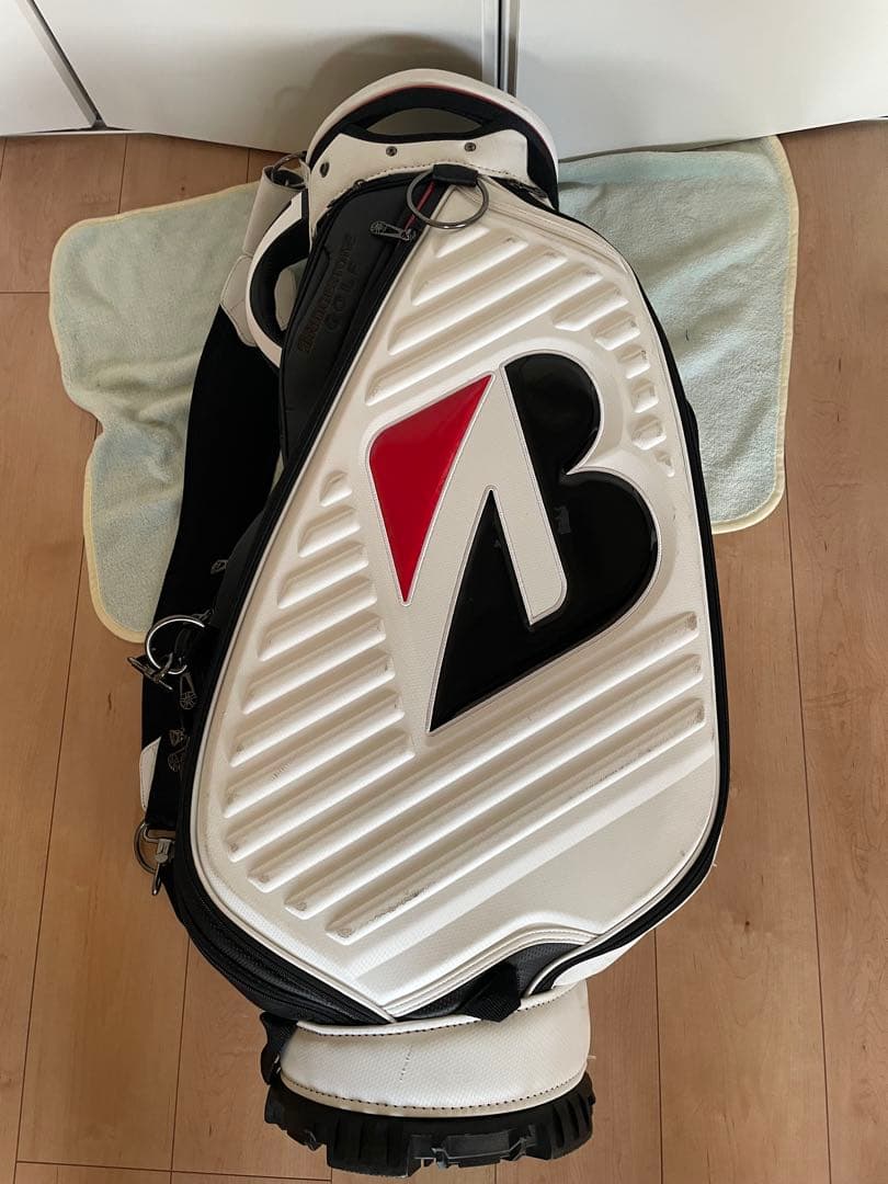 ブリヂストン　プロレプリカキャディバッグ　CBG301 ホワイト