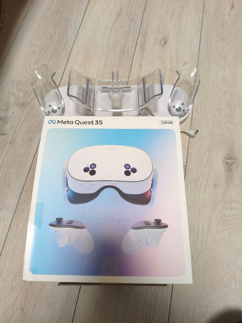 メタクエスト3S　充電ドック付き 使用3ヶ月　汚れあり