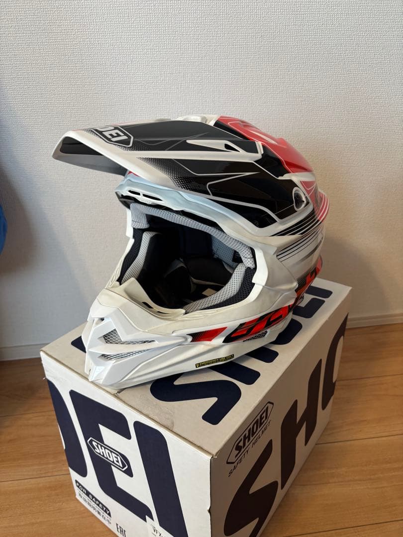 SHOEI VFX-R ZINGER XL フルフェイスヘルメット
