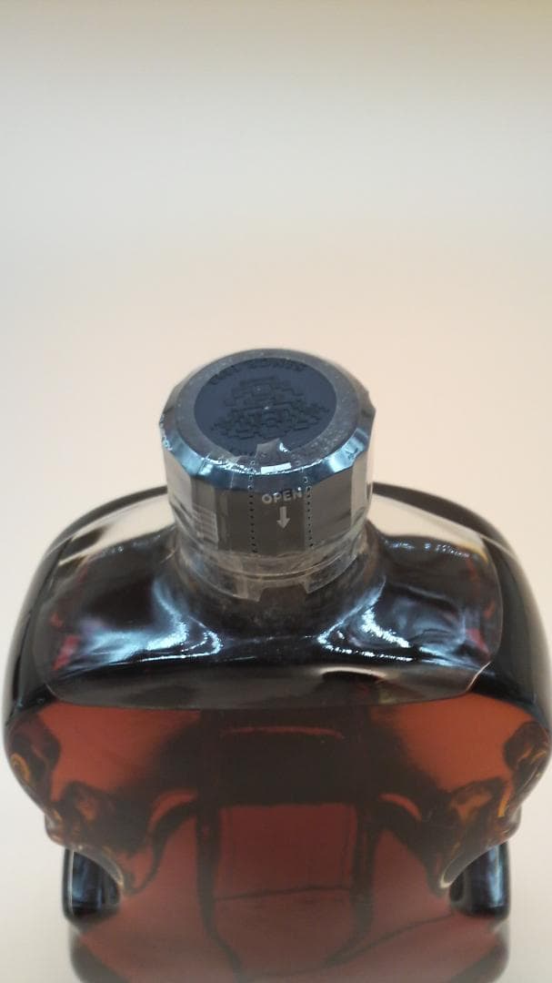 サントリー ブランデー X.O デラックス　バイオリン