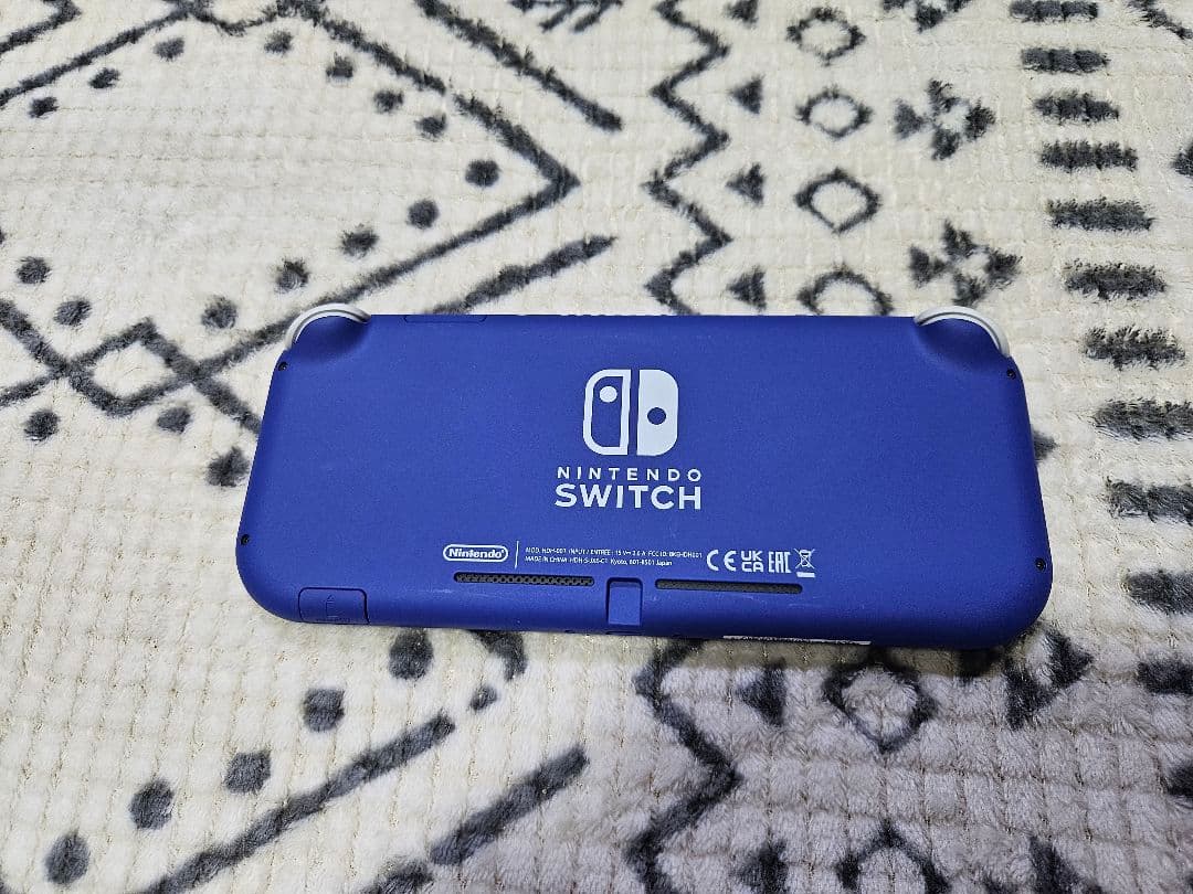 スイッチライト 本体 外箱付き 美品