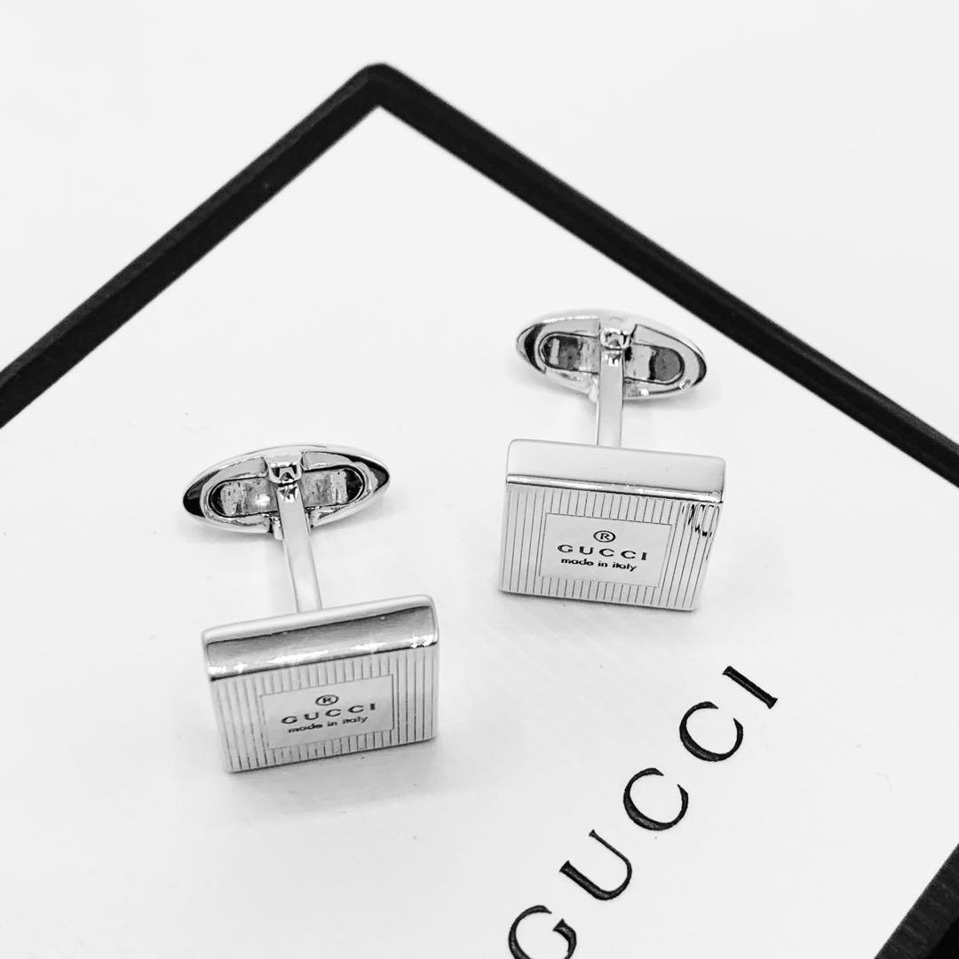 【超美品】GUCCI カフス　冠婚葬祭　オシャレ　925 スクエア　ロゴ