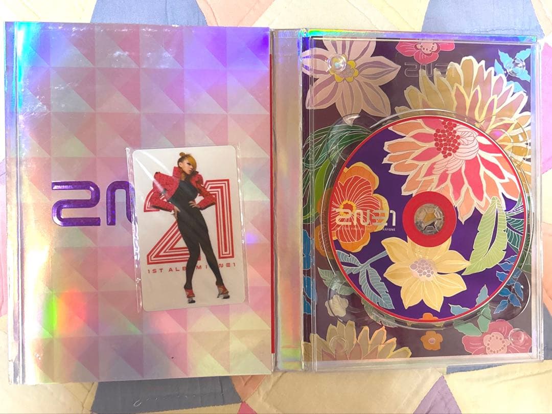 希少品　2NE1　CD　DVD　まとめ売り