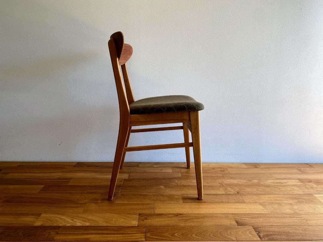 maru 　ヴィンテージ デンマーク製 ダイニングチェア 仕上済