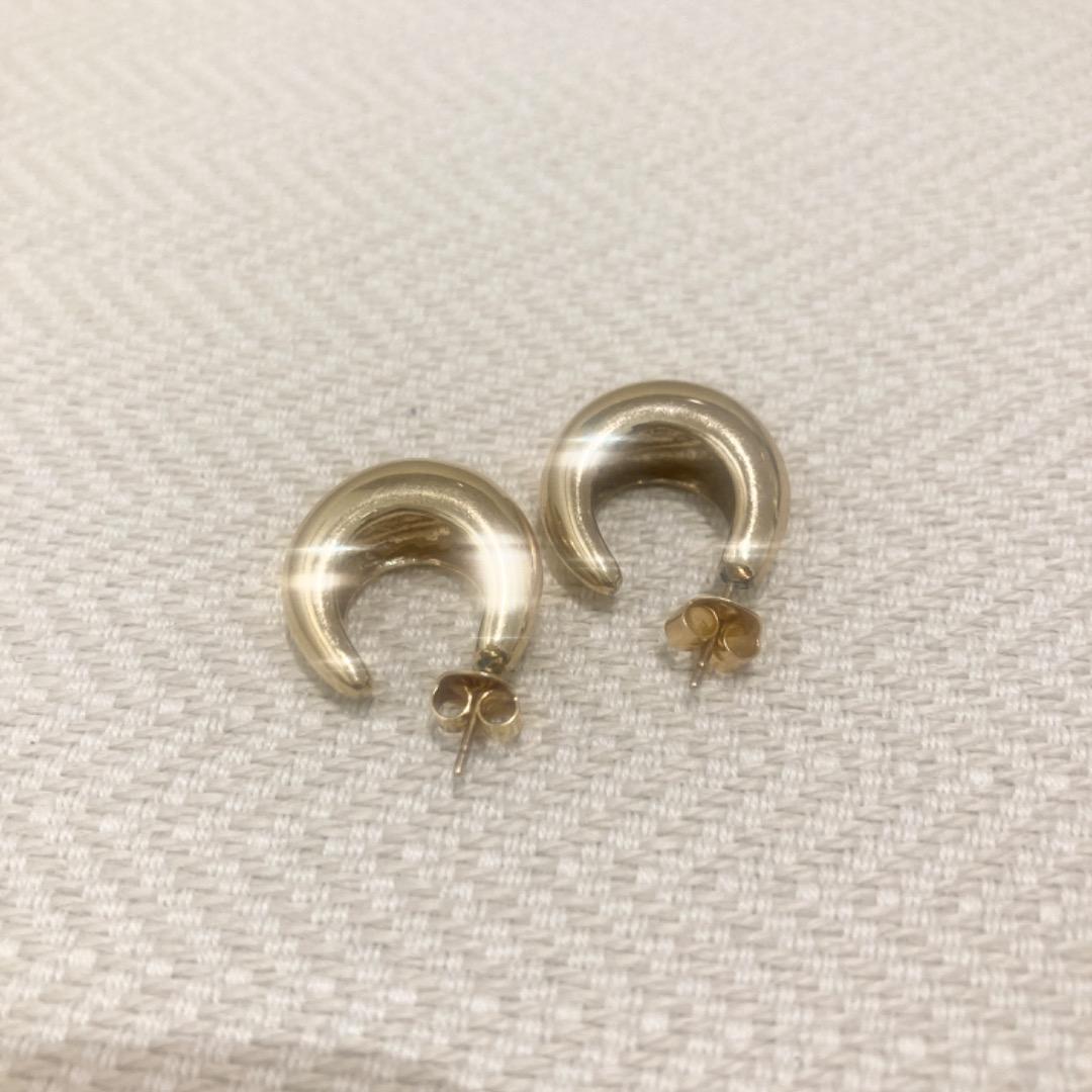 ラルフローレン　K18ポスト　ゴールドピアス