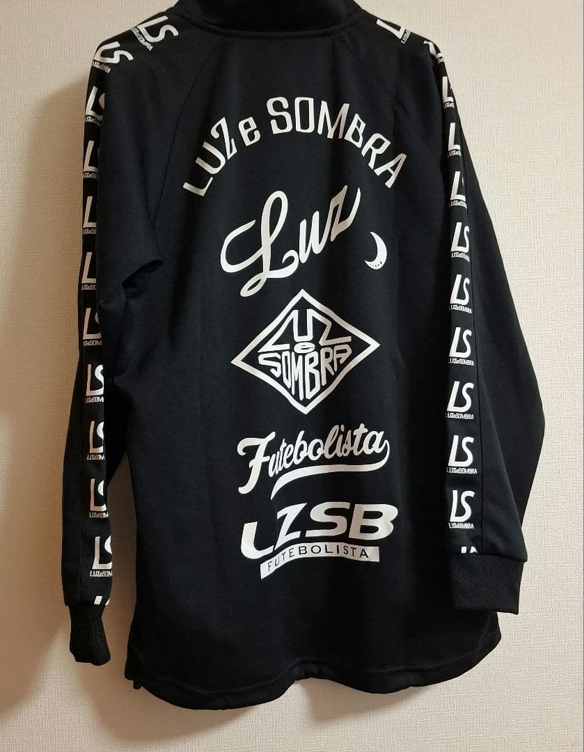 Luz e Sombra ブラックジャージセット