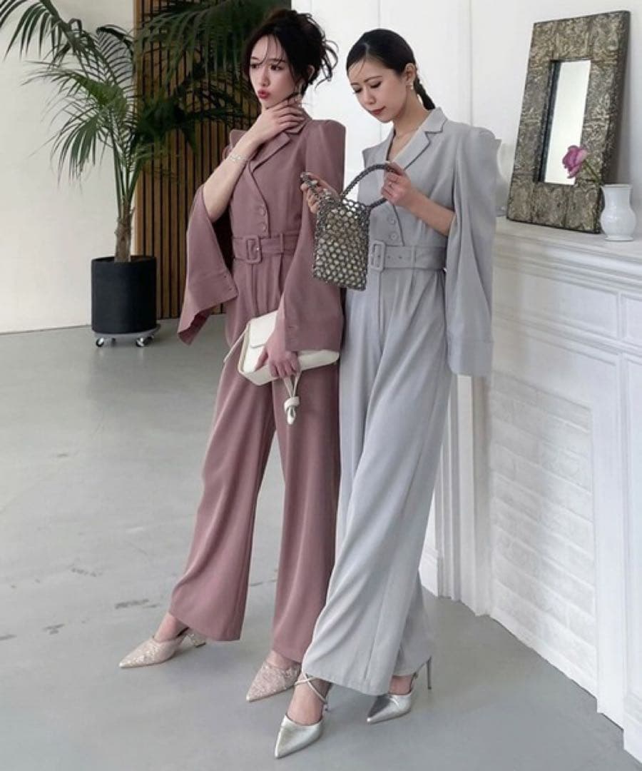  PARTY　ベルト付ケープ風オールインワン