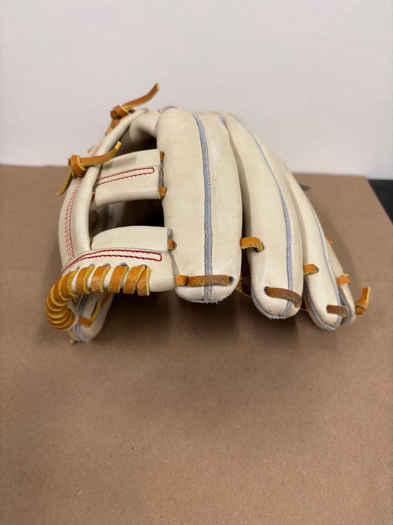 スラッガー　軟式内野用　オーダー