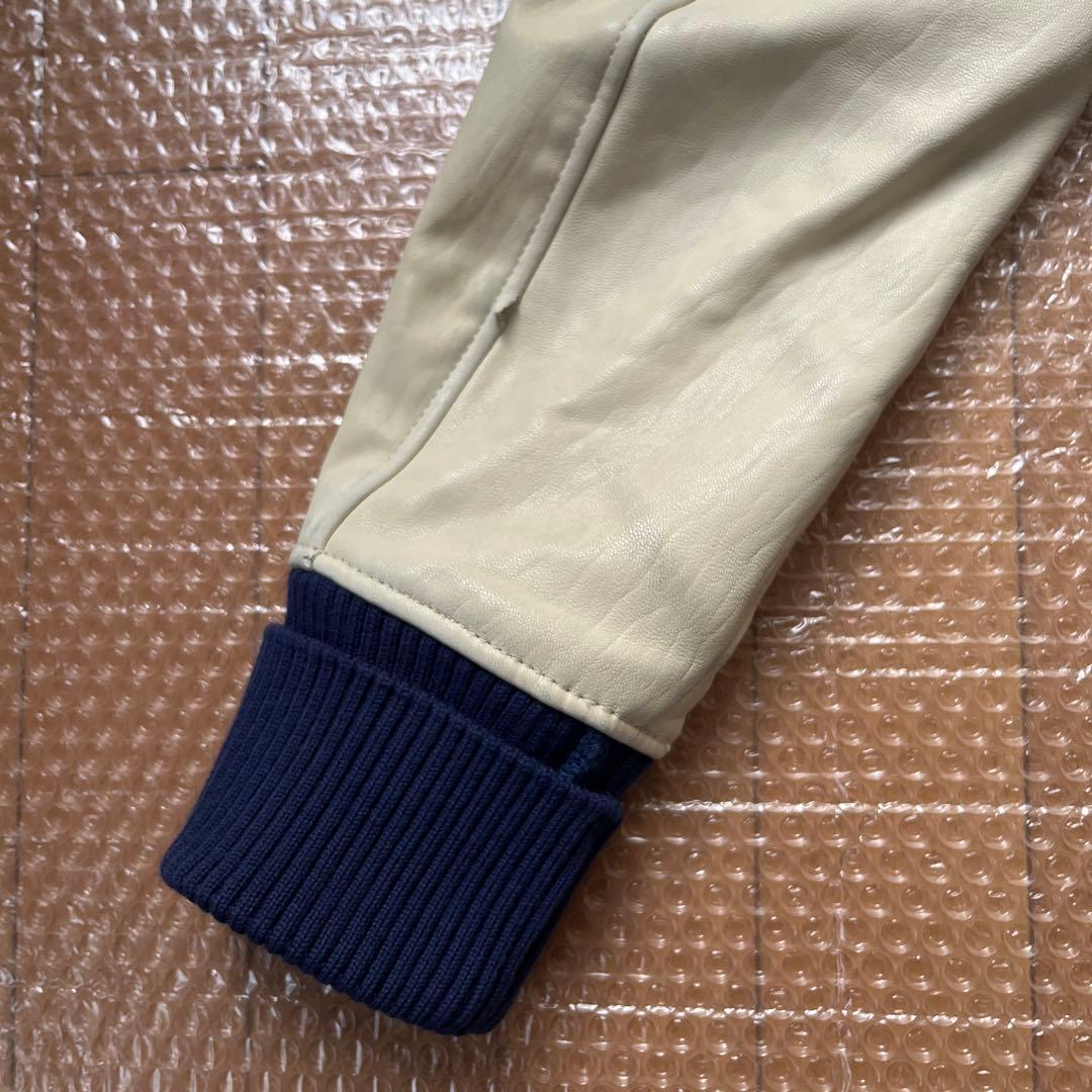 古着　ヒステリックグラマー　スタジャン　サイズＬ　※ヤブレ、シミ有り