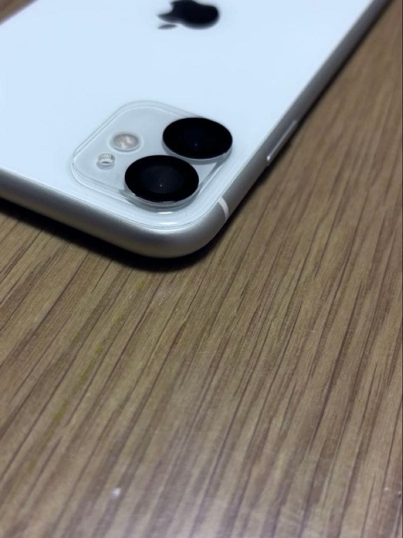 【美品】iPhone11 64GB 本体のみ（付属品なし）