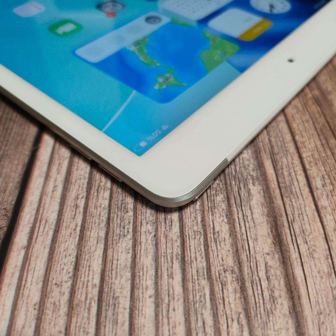iPad 第8世代 128GB シルバー SIMフリー 超美品